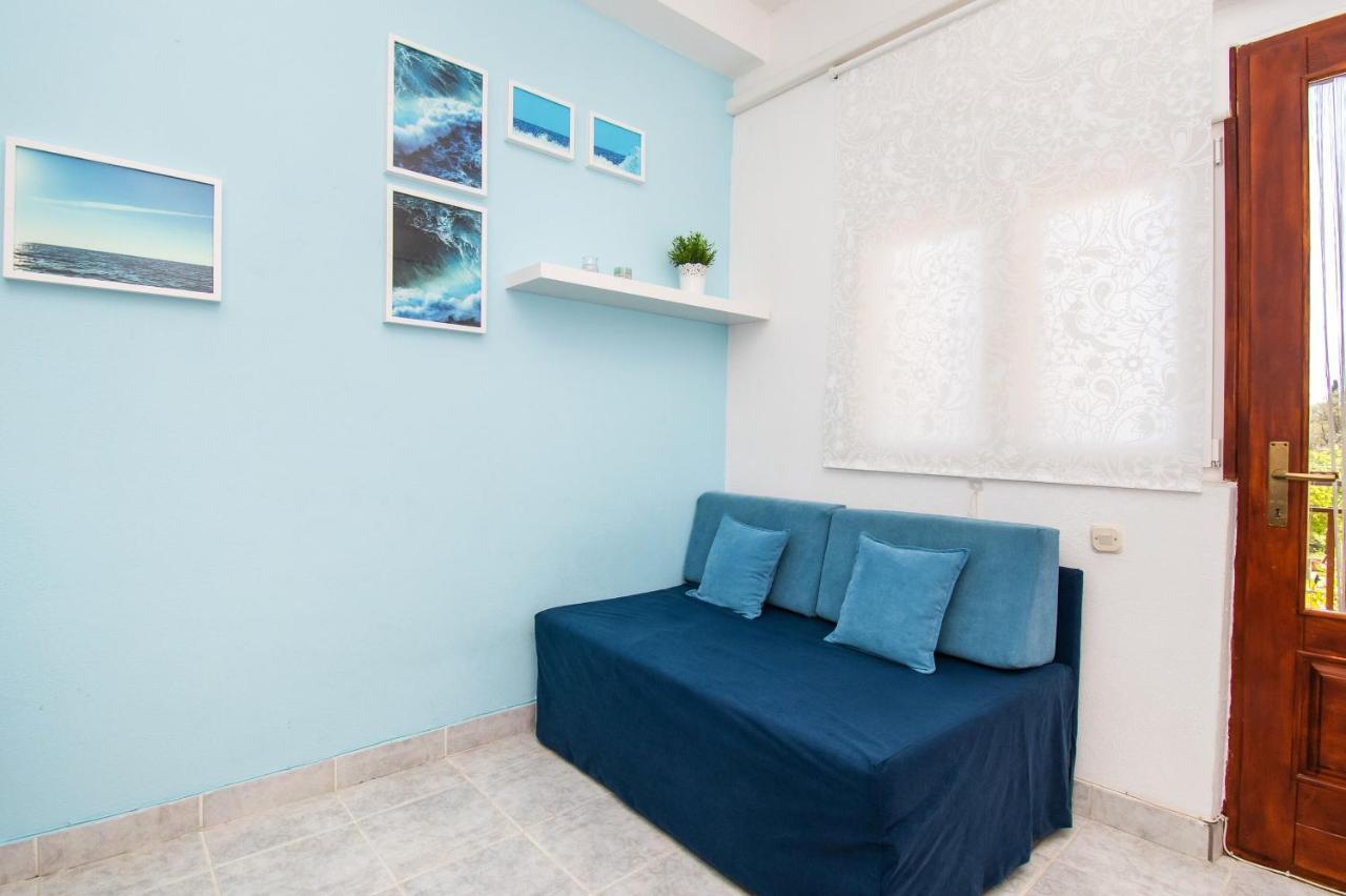 Apartments Dijana Pakoštane 外观 照片